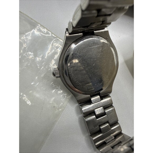 Women’s Movado Watch 7942876 Stainless/ Water Rest./ Sapphire Crystal main image 5
